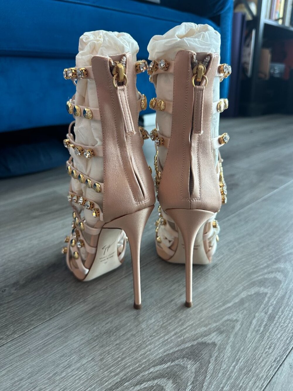 Giuseppe Zanotti PHARD Crystal Embellished Heels Size 7 – Original Box – $1,995 - Picture 3 of 9